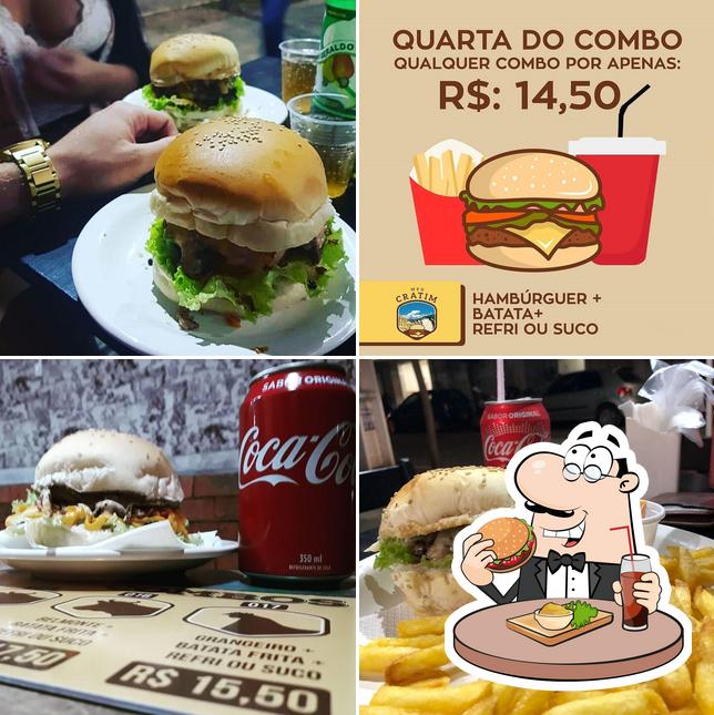 Os hambúrgueres do Meu Cratim. Pizzas, Burguers, Esfihas. irão satisfazer uma variedade de gostos