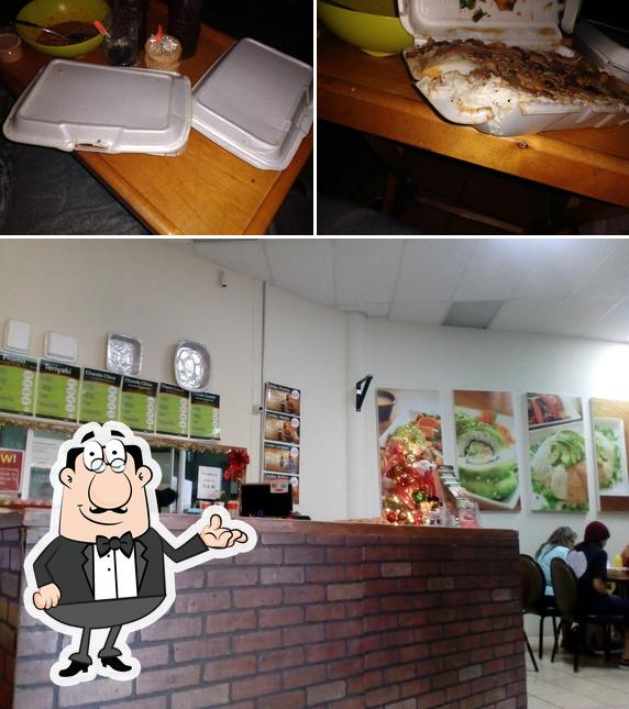 This is the photo showing interior and food at Kome Express Pedregal