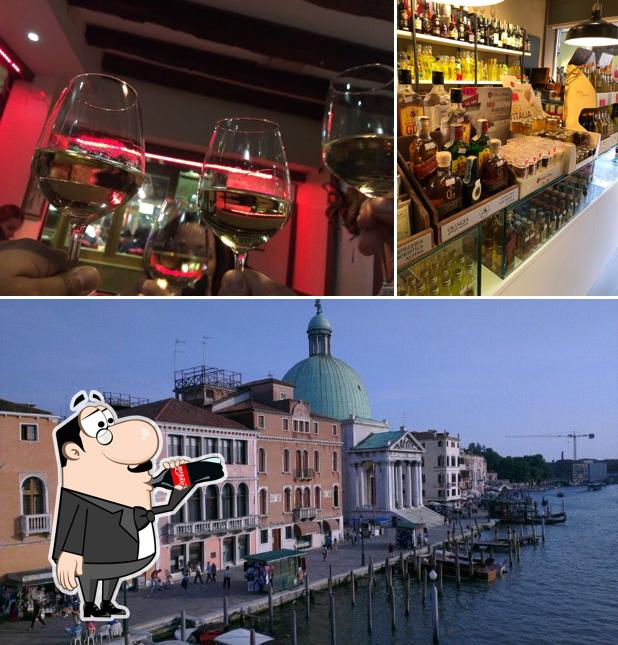 Las fotos de bebida y exterior en Ristorante Venezia Felice