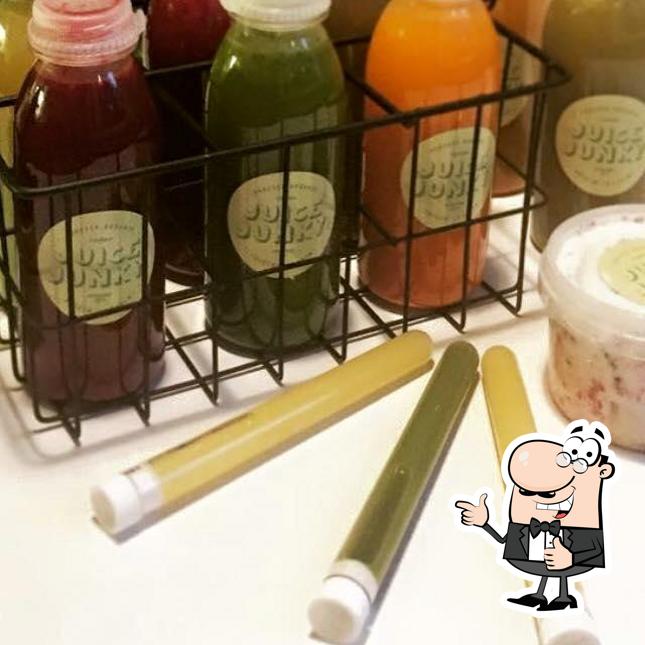 Juice Junky pub & bar, Stockholm Restaurant reviews
