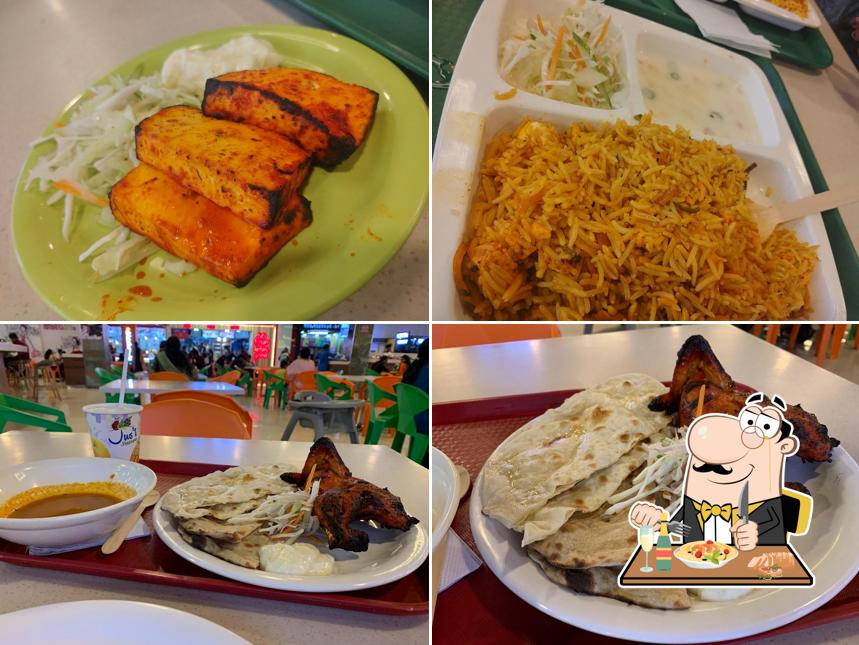 Pad thai at Charminar