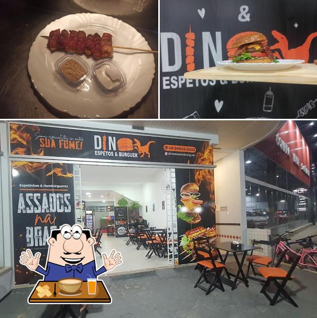 Esta é a imagem mostrando comida e exterior no Dino espetos e Burguer