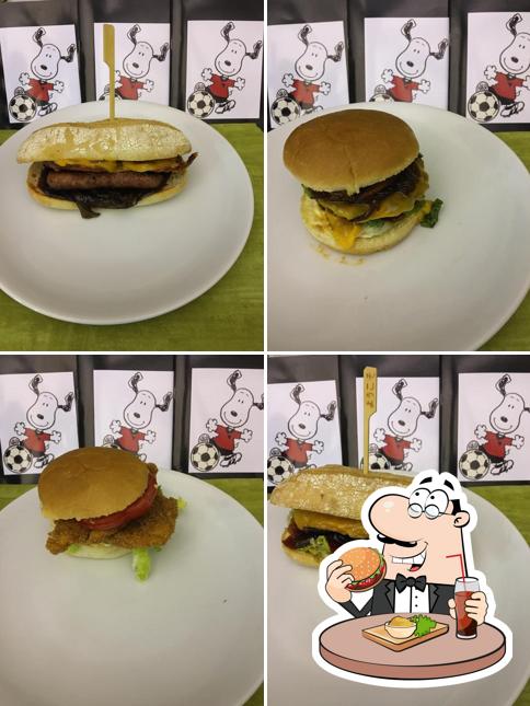 Prenez un hamburger à Snoopy