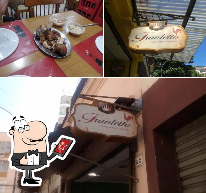 A imagem a Franletto Restaurante e Galeteria’s exterior e mesa de jantar
