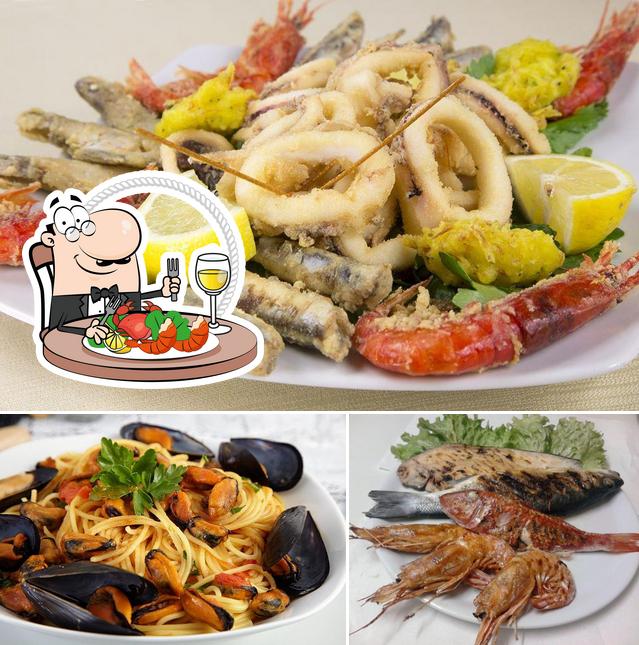 Ordina la cucina di mare a Il vascello ristorante pizzeria