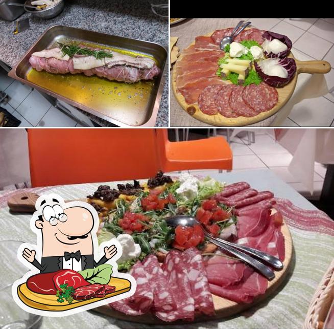 Отведайте блюда из мяса в "La Musica Pizzeria Ristorante"