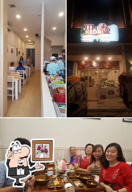 Holland Bakery, Surabaya, Ruko Promenade - Restaurant Reviews