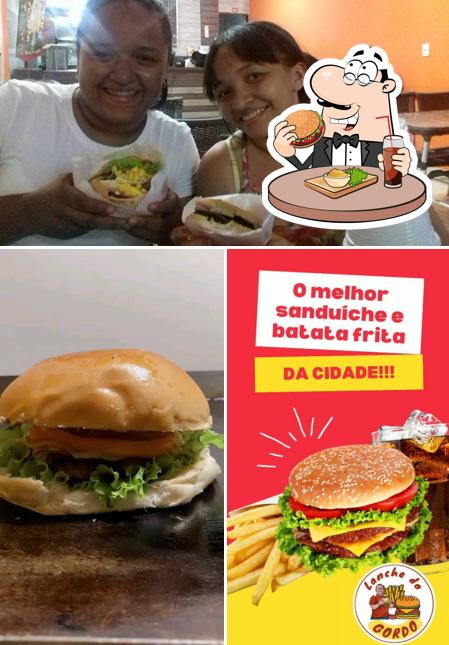 Hambúrguer em Lanche Do Gordo