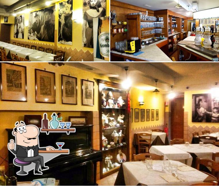 Dai un'occhiata agli interni di Pizzeria Ristorante Napoli Napoli