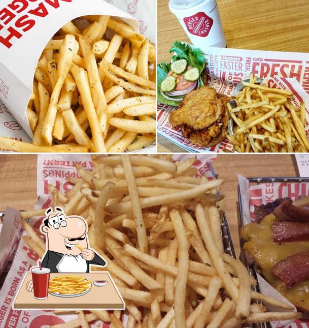 Dégustez des pommes frites à Smashburger