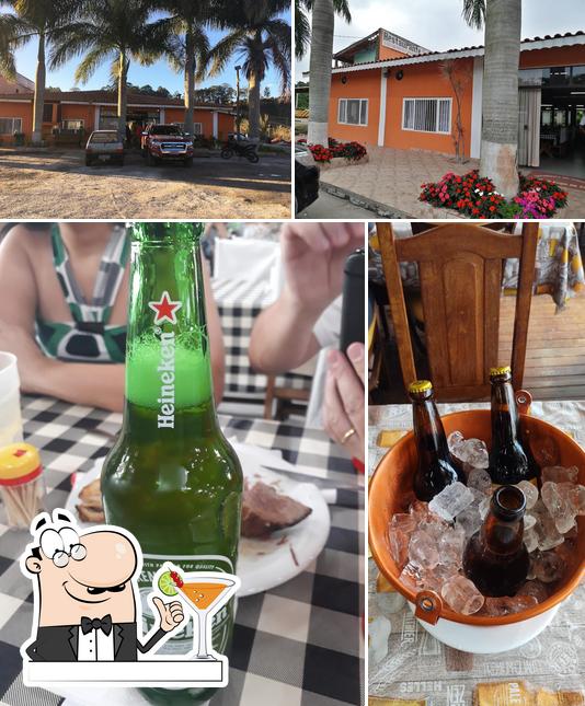 A ilustração do Restaurante e churrascaria Sul Catarinense’s bebida e exterior