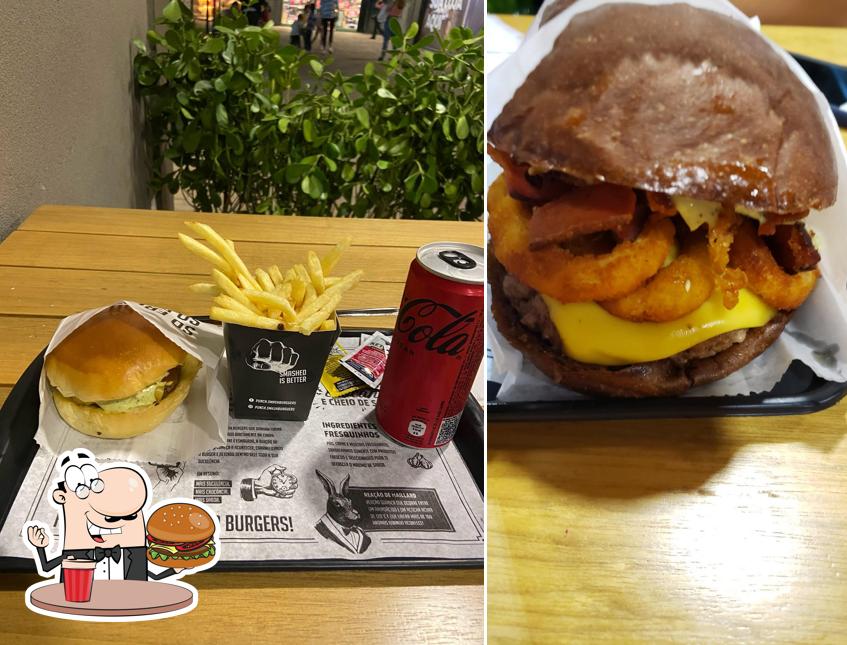 Delicie-se com um hambúrguer no Punch Smash Burgers - Uberaba