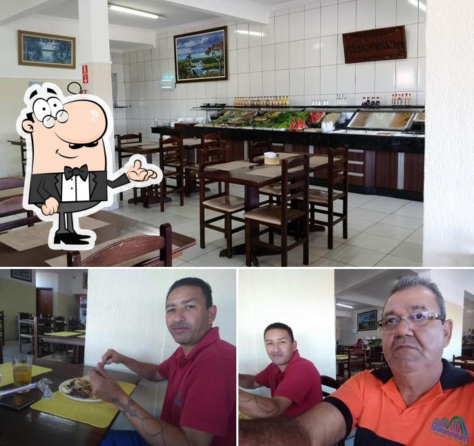 O interior do Bela Vista Restaurante e Churrascaria Sumaré