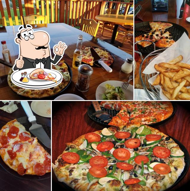 Find The Best Place To Eat In Calistoga Spring 2024 Restaurant Guru   Cae3 La Prima Calistoga Pizza 