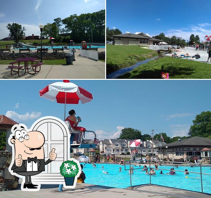 Springbrook Pool in Alcoa Restaurant reviews