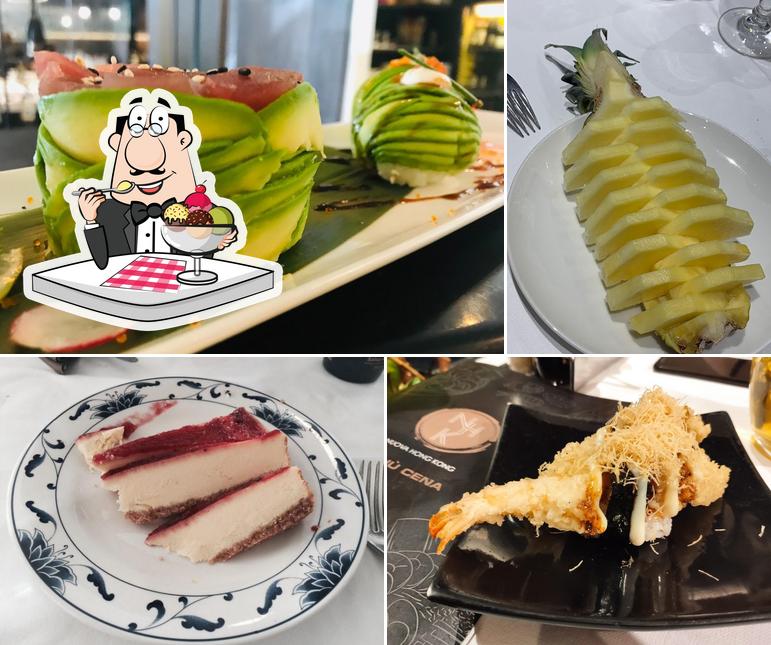 Nuova Hong Kong offers a selection of desserts