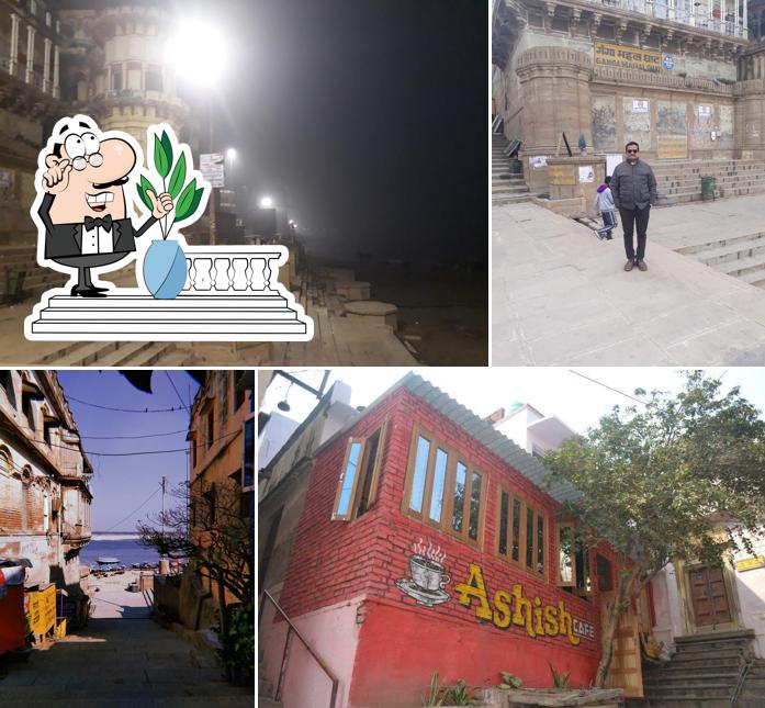 Check out how Ashish Cafe looks outside