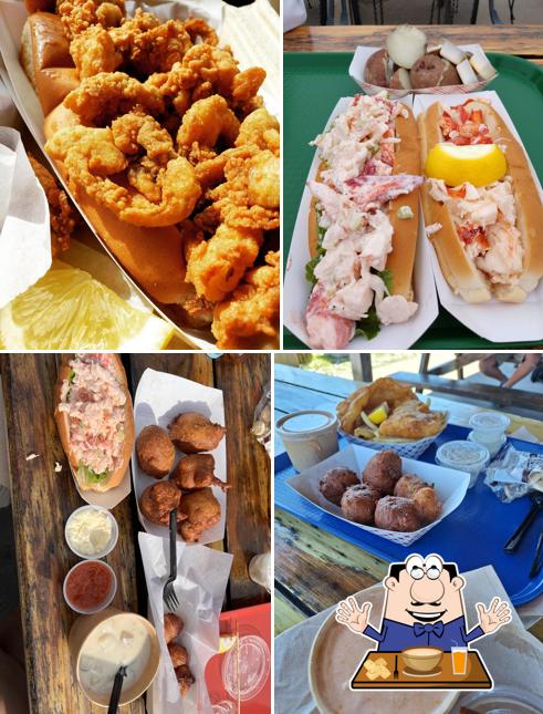 Captain Scott's Lobster Dock in New London Restaurant menu and reviews