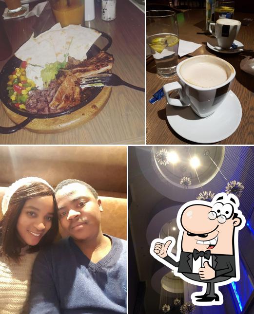 news-cafe-emperors-palace-kempton-park-emperors-palace-restaurant