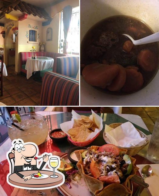 La Casa Blanca Mexican Restaurant, 9570 Murray Dr in La Mesa