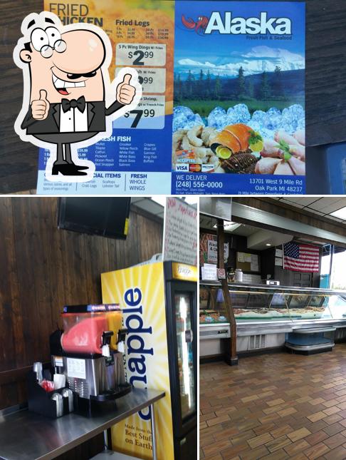 Alaska Fish and Chicken in Oak Park Restaurant menu and reviews