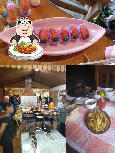 Comida em Restaurante Fogão a lenha