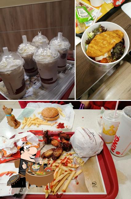 The image of food and interior at Burger King