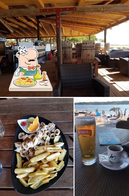 Questa è la foto che raffigura la cibo e interni di Beach Bar Kalahari