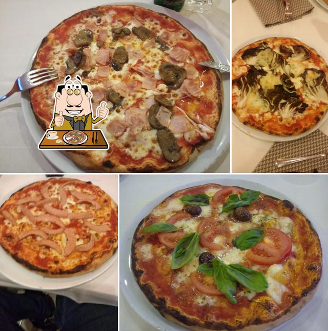 Ordina una pizza a Pizzeria Di Gioia