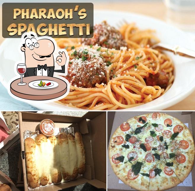 Food at Pharaoh's Pizza Palace