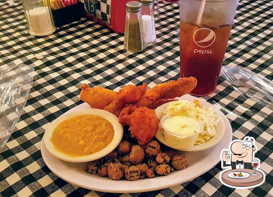 Too Fat Sisters in Tuscumbia Restaurant menu and reviews