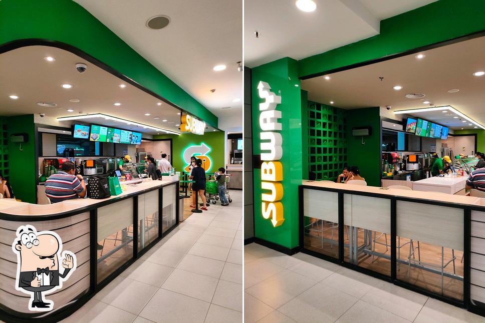 Subway Plaza Senayan restaurant, Central Jakarta - Restaurant reviews