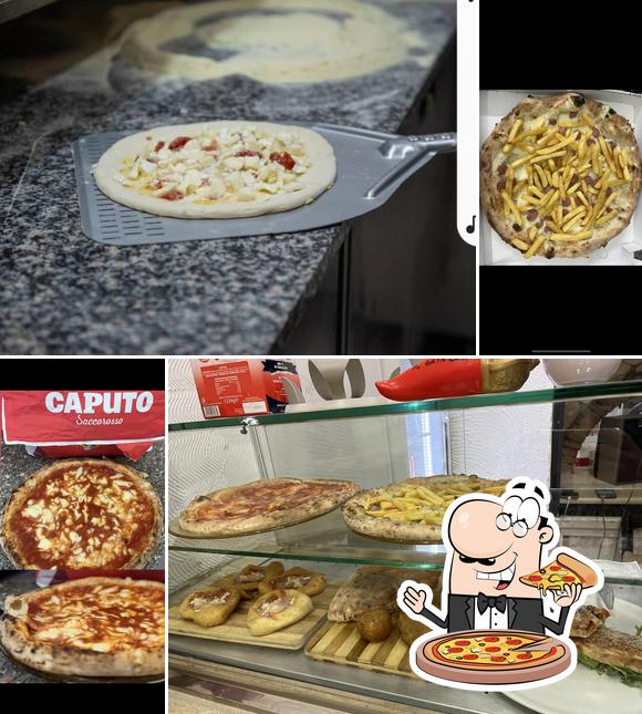 Scegli una pizza a Pizzeria Partenopea