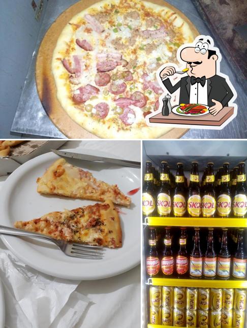 Comida em Restaurante e Pizzaria A Diretoria