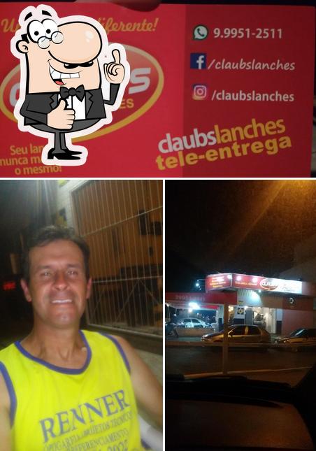 Look at the pic of Claub`s Lanches