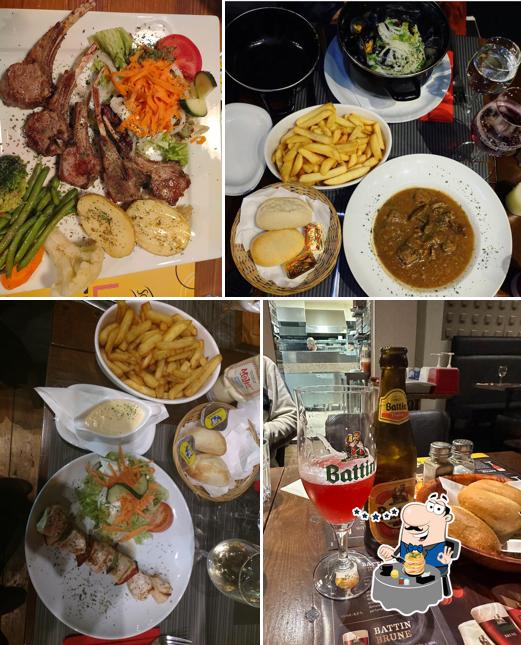 Plats à BARBQ Café