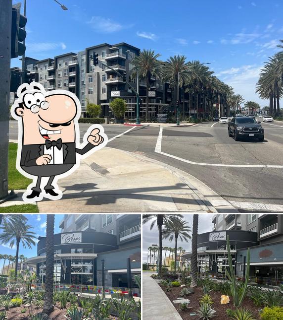 Besos Kitchen and Bar in Anaheim Restaurant menu and reviews