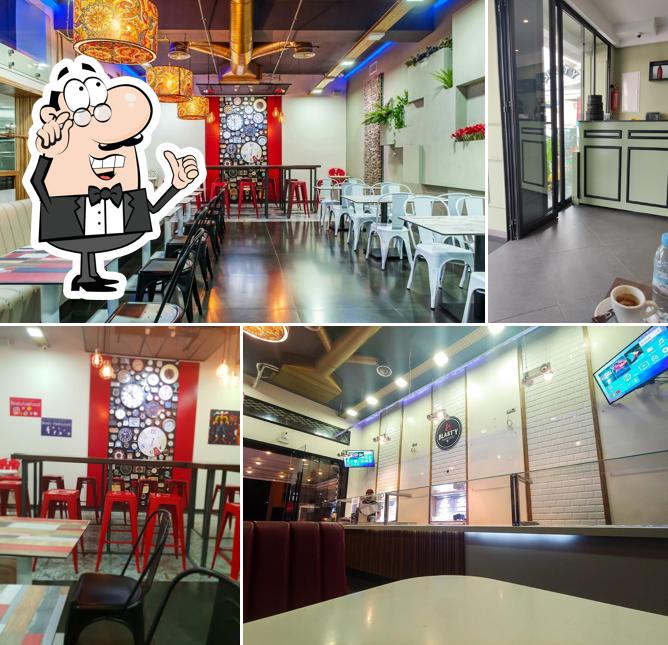 Installez-vous à l'une des tables de BLAST'Y