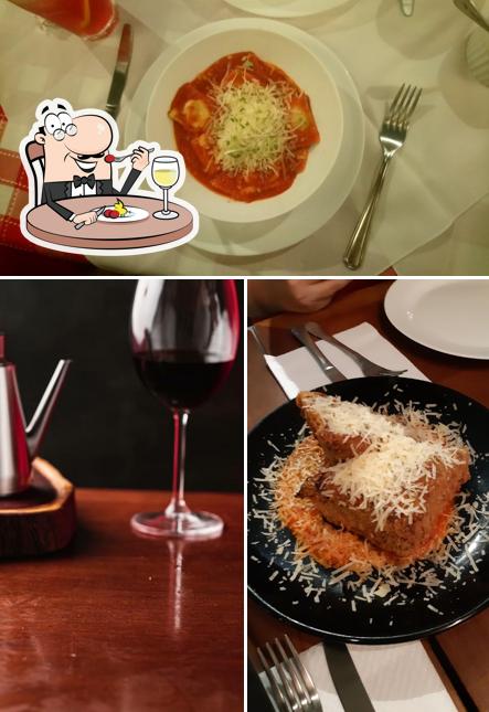Comida em Furetti Cucina ZS