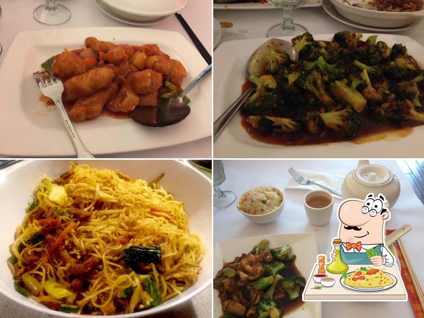 Еда в "Grand Sichuan Eastern"