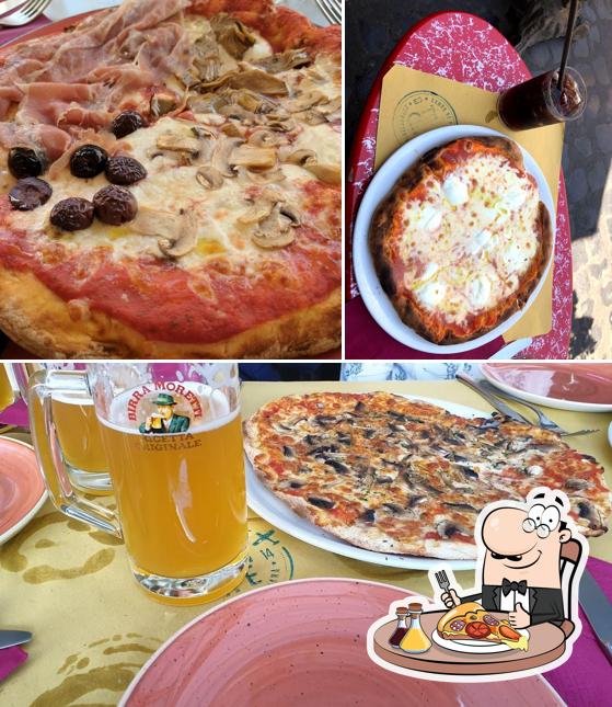 Prenditi una pizza a Taba Café Campo de' Fiori