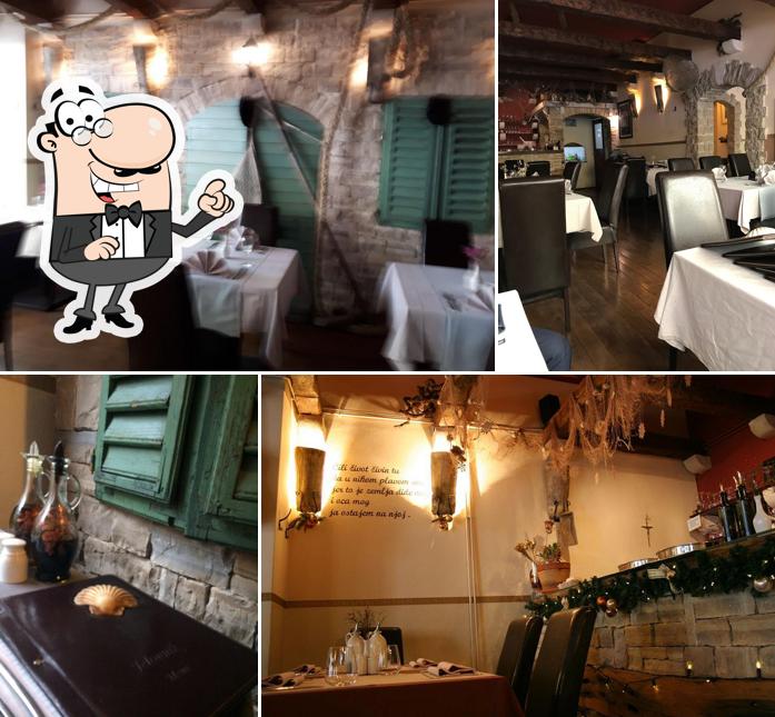 Restoran ZLATNA ŠKOLJKA