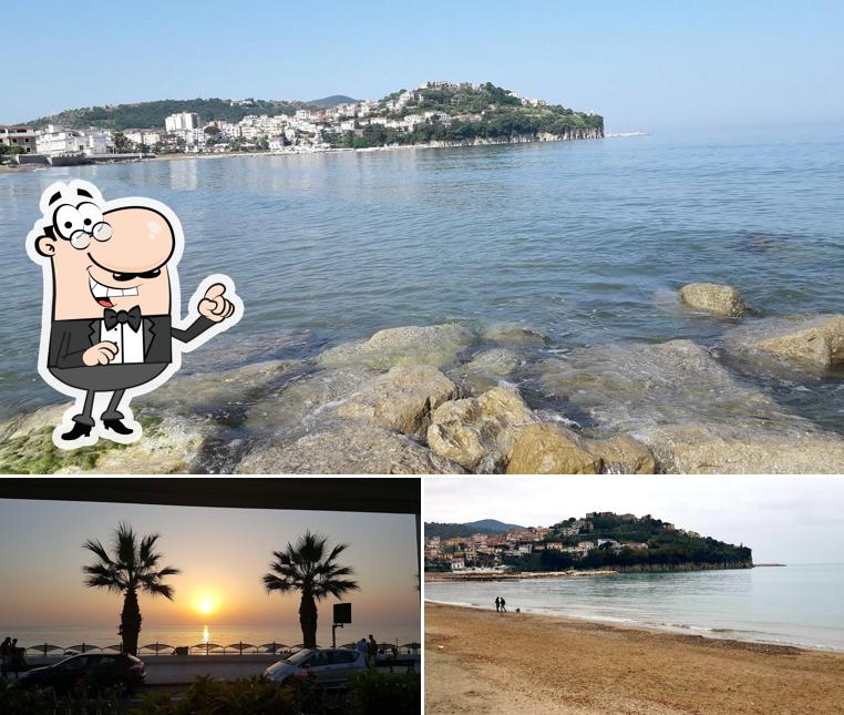 Goditi la vista dagli esterni di Lido Tre Conchiglie