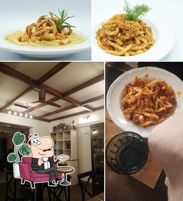 Gli interni di Laccialoro Osteria Siciliana