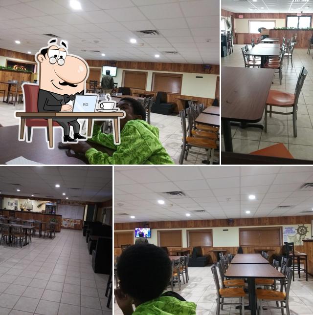 Lily's Seafood Bar And Grill in Beaumont Restaurant menu and reviews