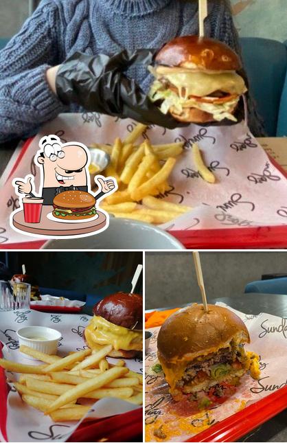 Les hamburgers de Sunday will conviendront différents goûts