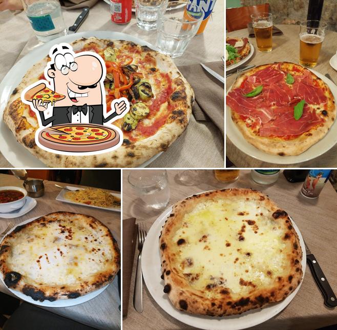 Ordina tra le svariate varianti di pizza