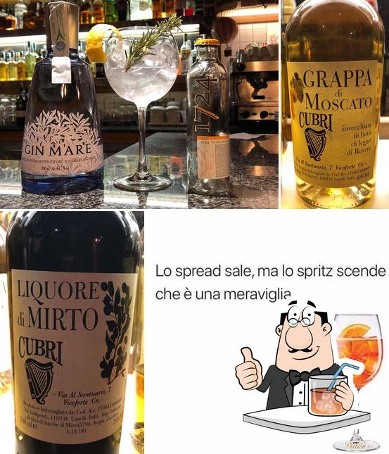 Prova un drink dal menu