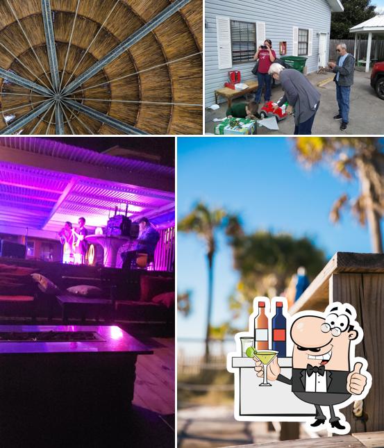 Tiki Bar at the Sandpiper Beacon in Panama City Beach Restaurant reviews