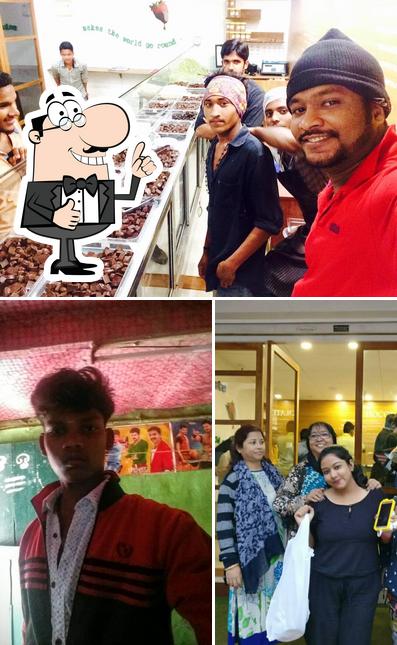 Munnar Cafe Shop